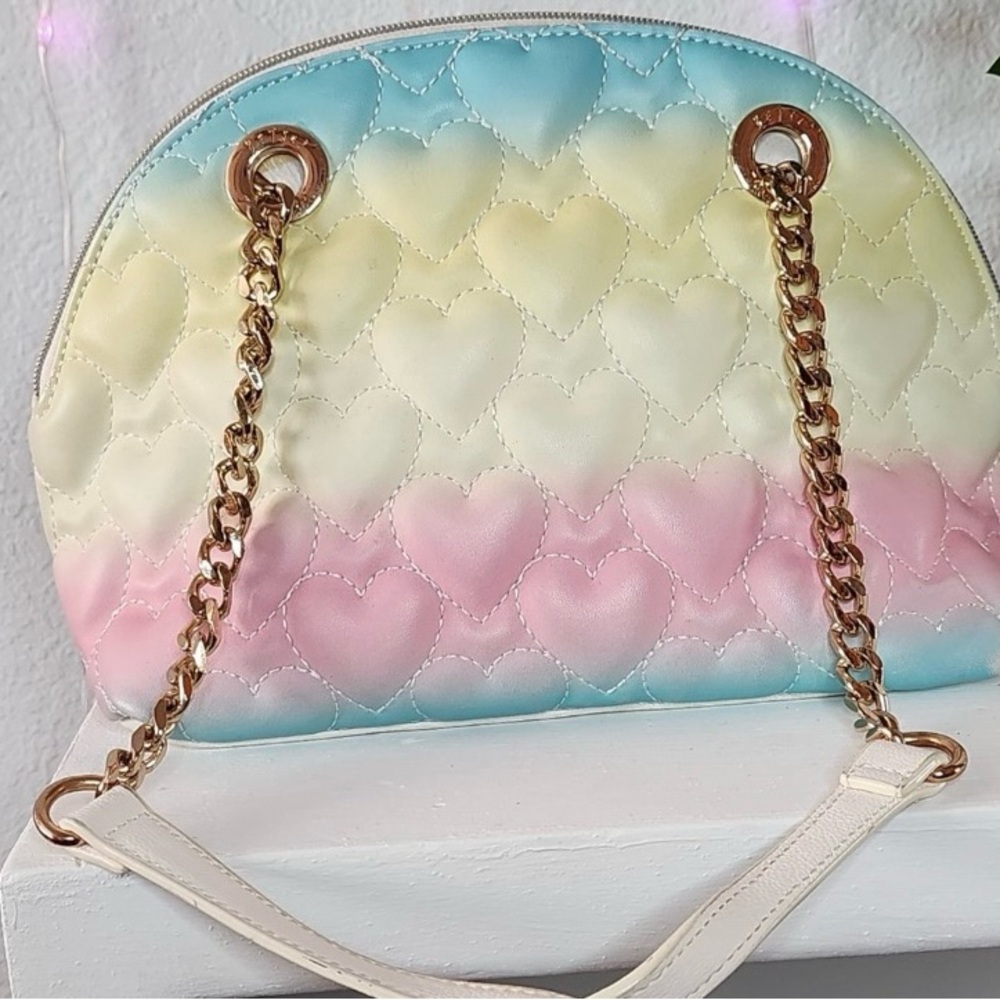 EUC Betsy Johnson Quilted Rainbow Heart Shoulder Bag Cherry Bag Charm In… - Picture 4 of 9